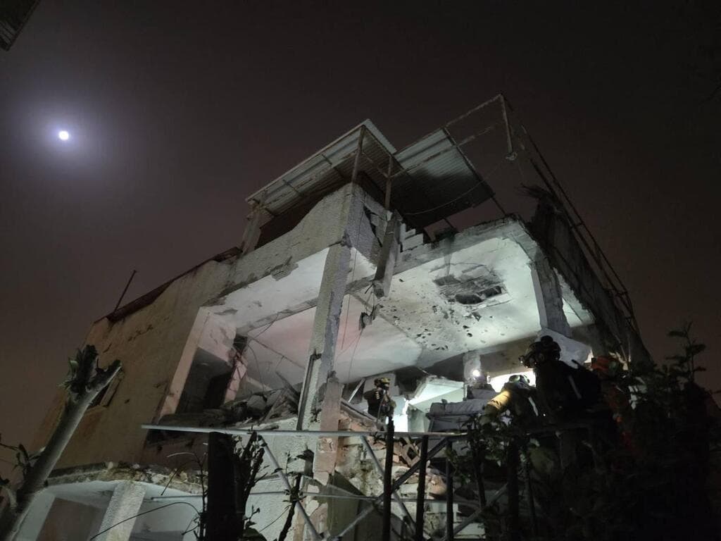 הרס כבד למבנה ברמת גן עקב שיגור טיל מתפצל מאיראן