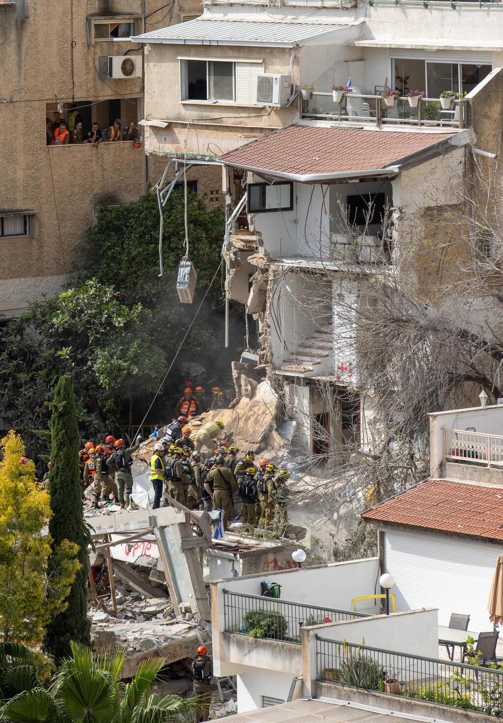 חיפוש אחר נעדרים בזירה בחיפה