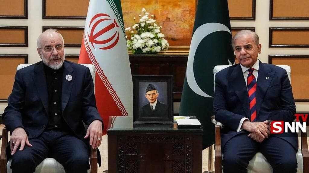  המשלחת האיראנית עם ראש ממשלת פקיסטן