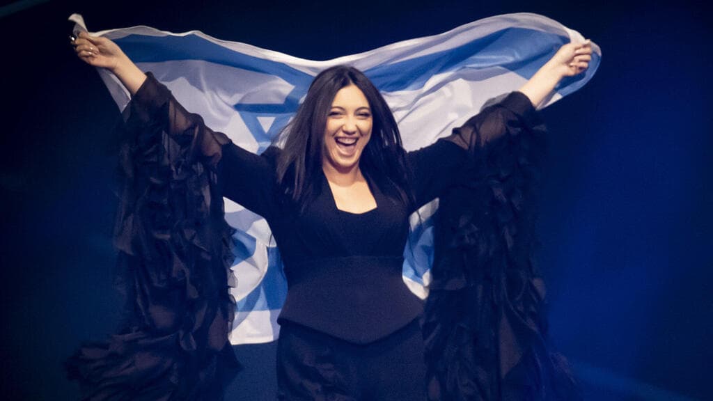 יובל רפאל (צילום: גיל נחושתן) יובל רפאל