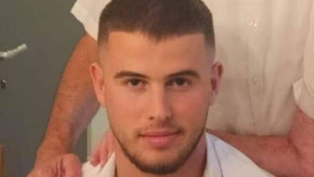 רון ז"ל (צילום: באדיבות המשפחה) סמל רון שרמן ז"ל
