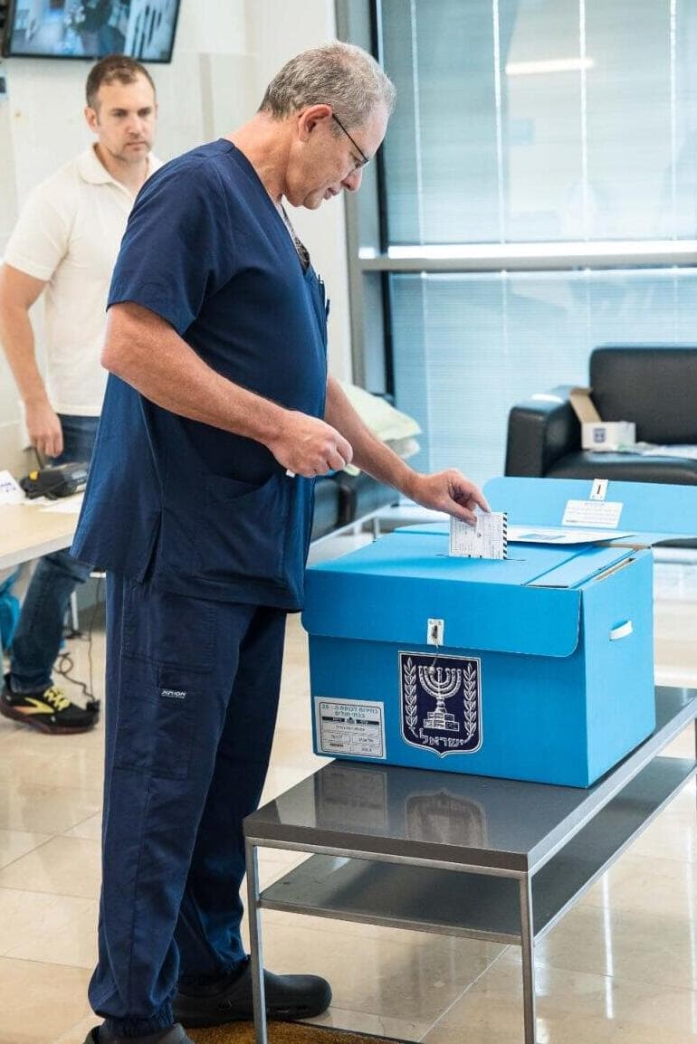 הצבעה בקלפי למאושפזים ולצוותים הרפואיים