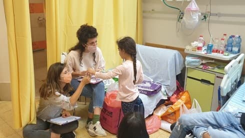 "להיות משמעותיים לחברה": הסטודנטים במהלך ביקוריהם בסורוקה "להיות משמעותיים לחברה": הסטודנטים במהלך ביקוריהם בסורוקה