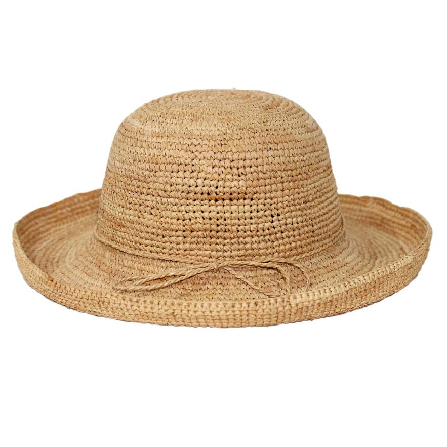 324 שקל, קננה (צילום: איליה מלניקוב) כובע של קננה