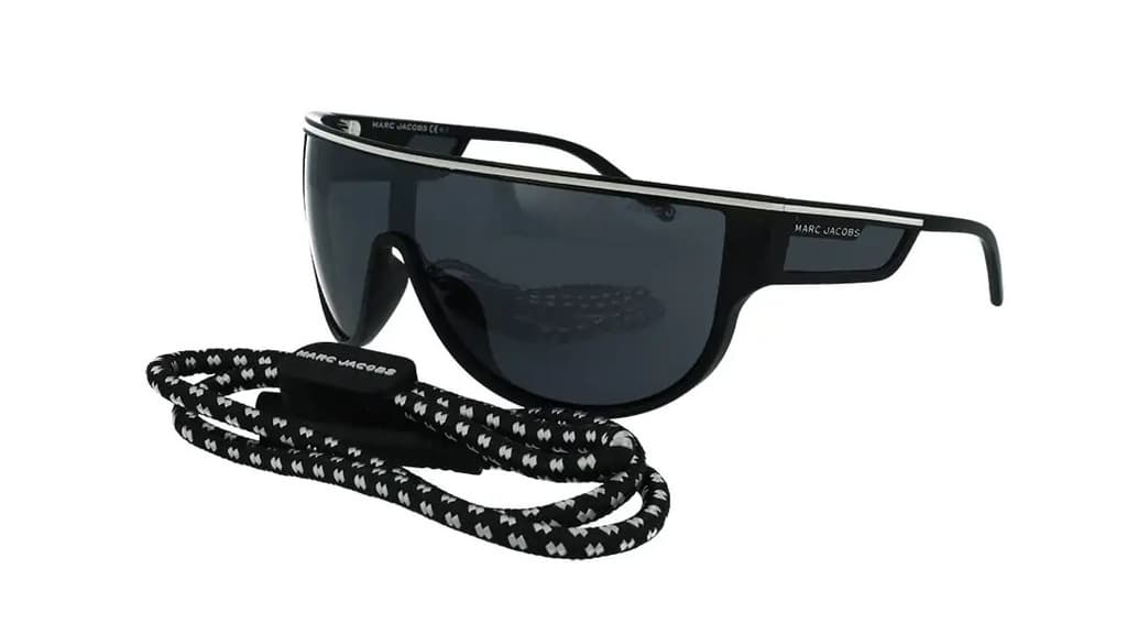 עם שרשרת. 639 שקל, מארק ג'ייקובס באירוקה (צילום: מתוך האתר erroca.co.il) עם שרשרת. בינוני: מארק ג'ייקובס