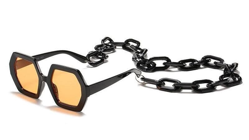 עם שרשרת. 97 שקל, קרטר (צילום: מתוך האתר carrtercollection.com) עם שרשרת. זול: קרטר