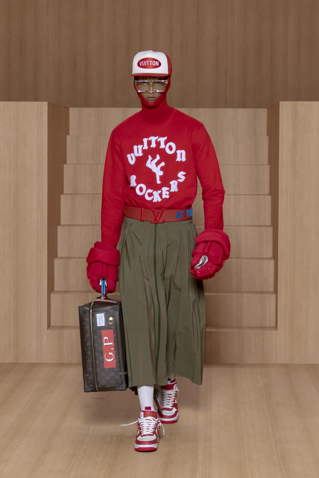 התצוגה של לואי ויטון בשבוע האופנה לגברים בפריז