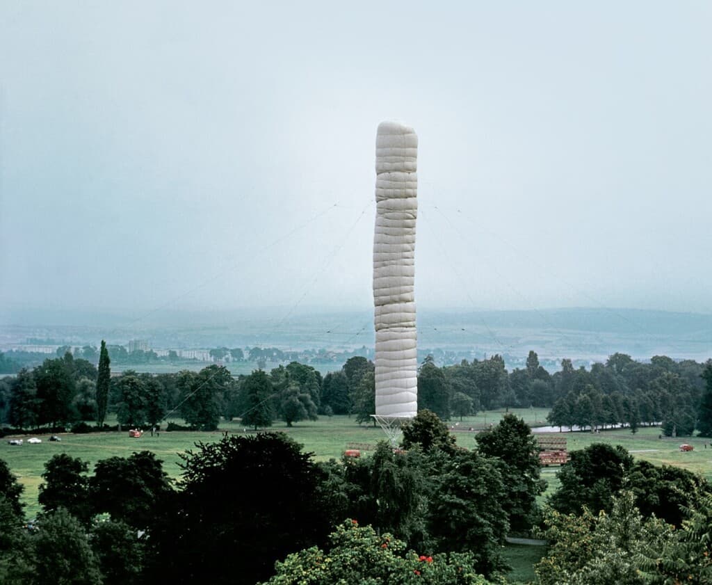 מבנה צף ועטוף בקאסל, גרמניה, 1968