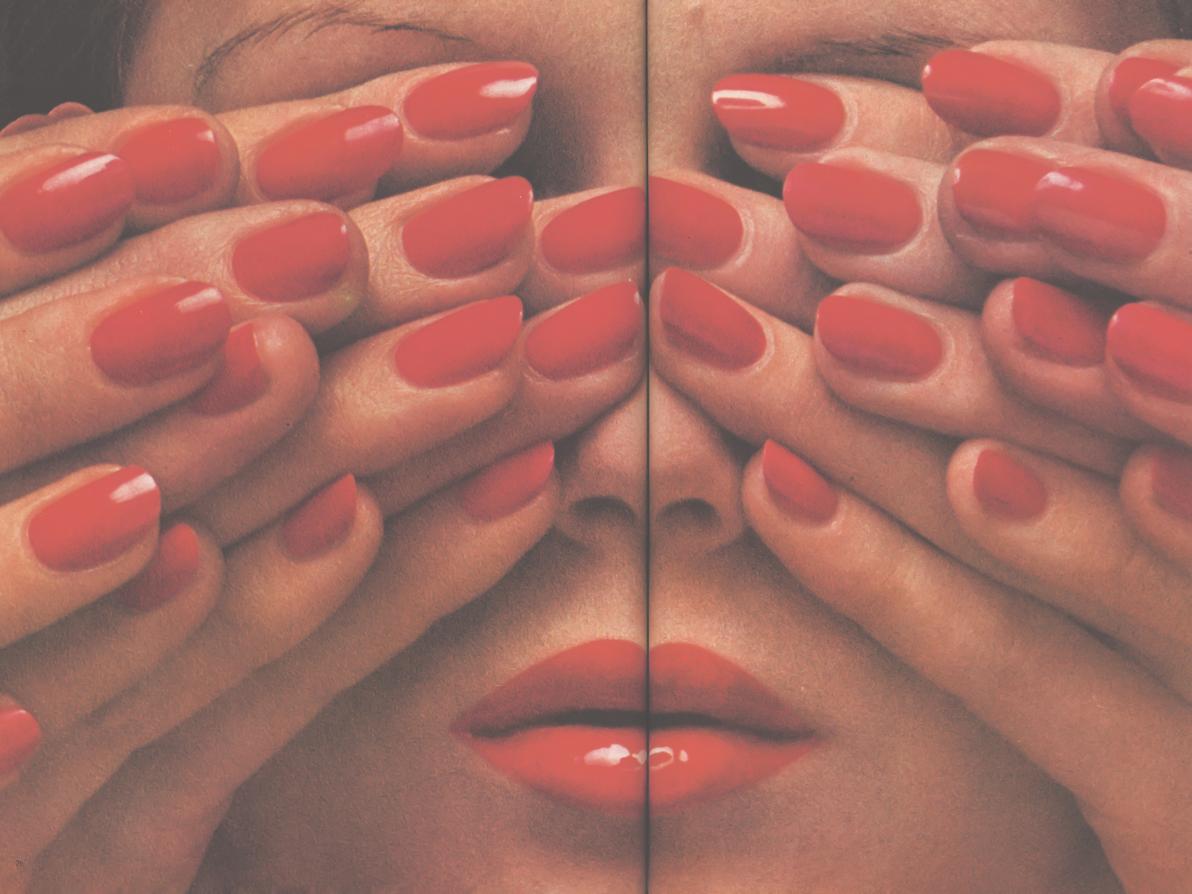 Youth Beauty Bulletin: Rush on Red, Harriet Hubbard Ayer make-up, Vogue Paris May 1970