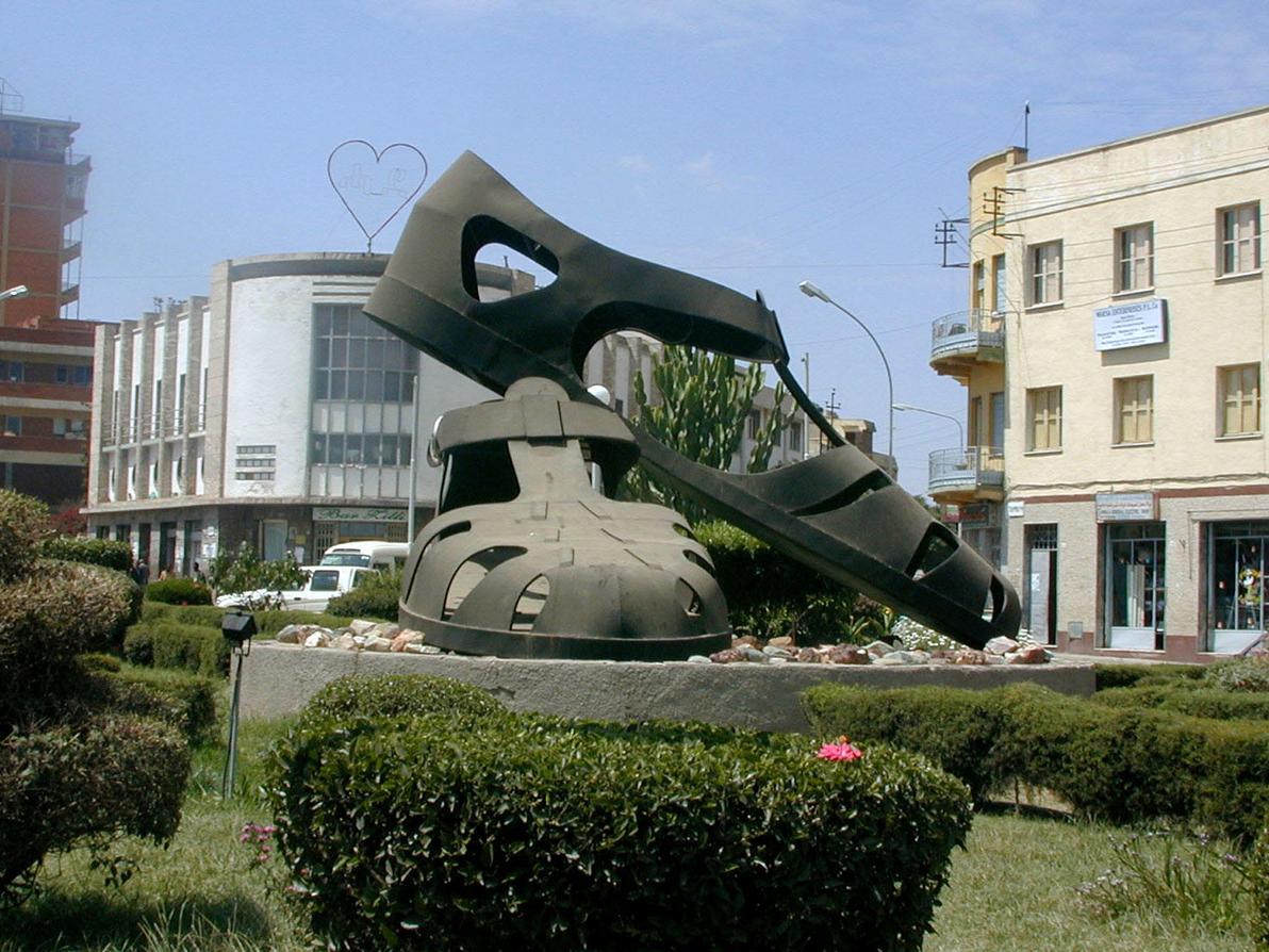 פסל של סנדלים באריתריאה