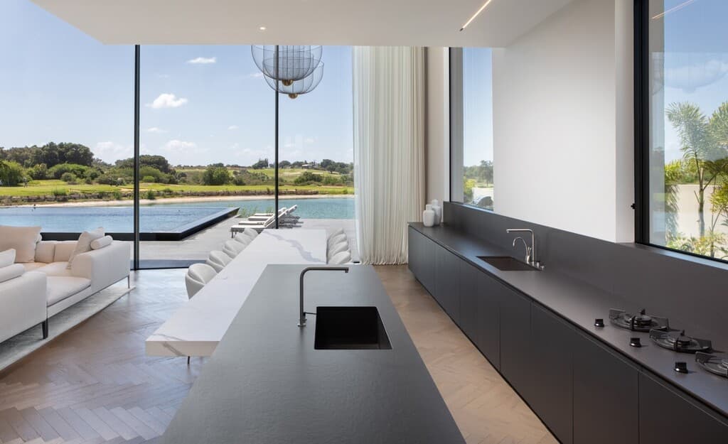 ינאי פרישר גוטמן