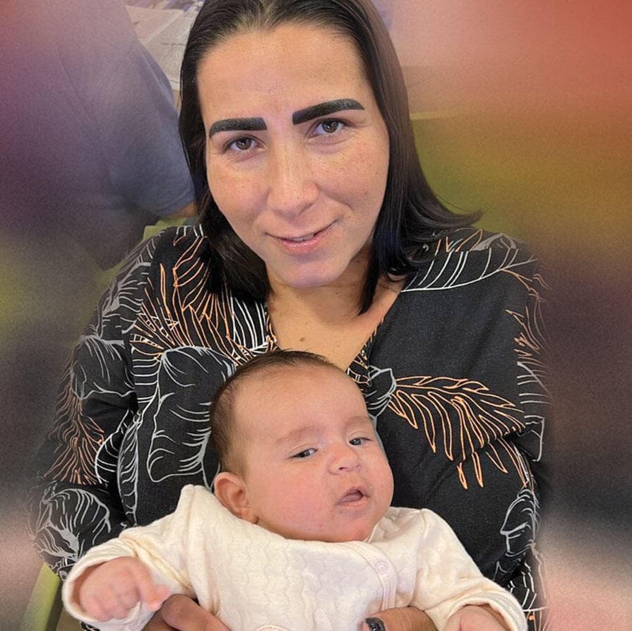 שרונה אוחנה והתינוקת אנאל