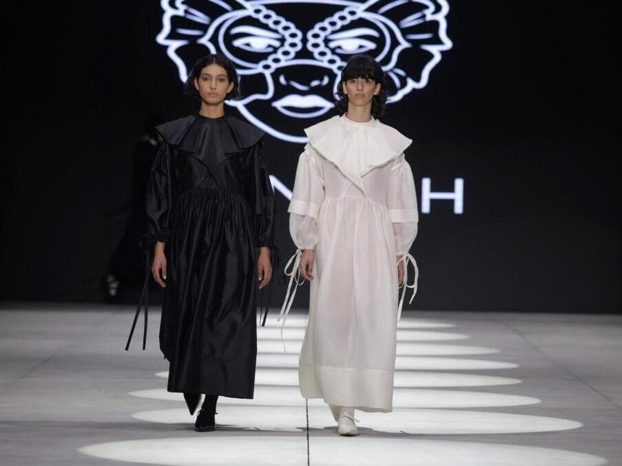 התצוגה של אהרון גניש במסגרת Upcoming Designers