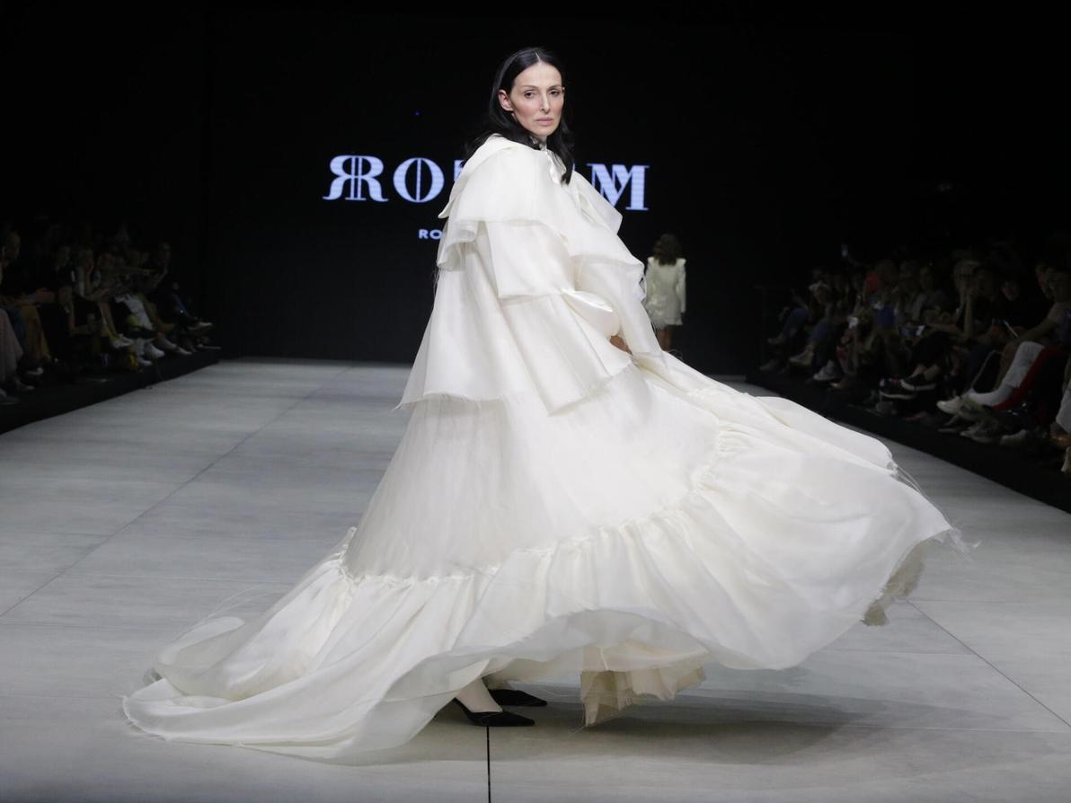 תציג לראשונה תצוגה עצמאית. עיצוב של רותם שאול במסגרת Upcoming Designers בשבוע האופנה, 2022 (צילום: אבי ולדמן) התצוגה של רותם שאול במסגרת Upcoming Designers