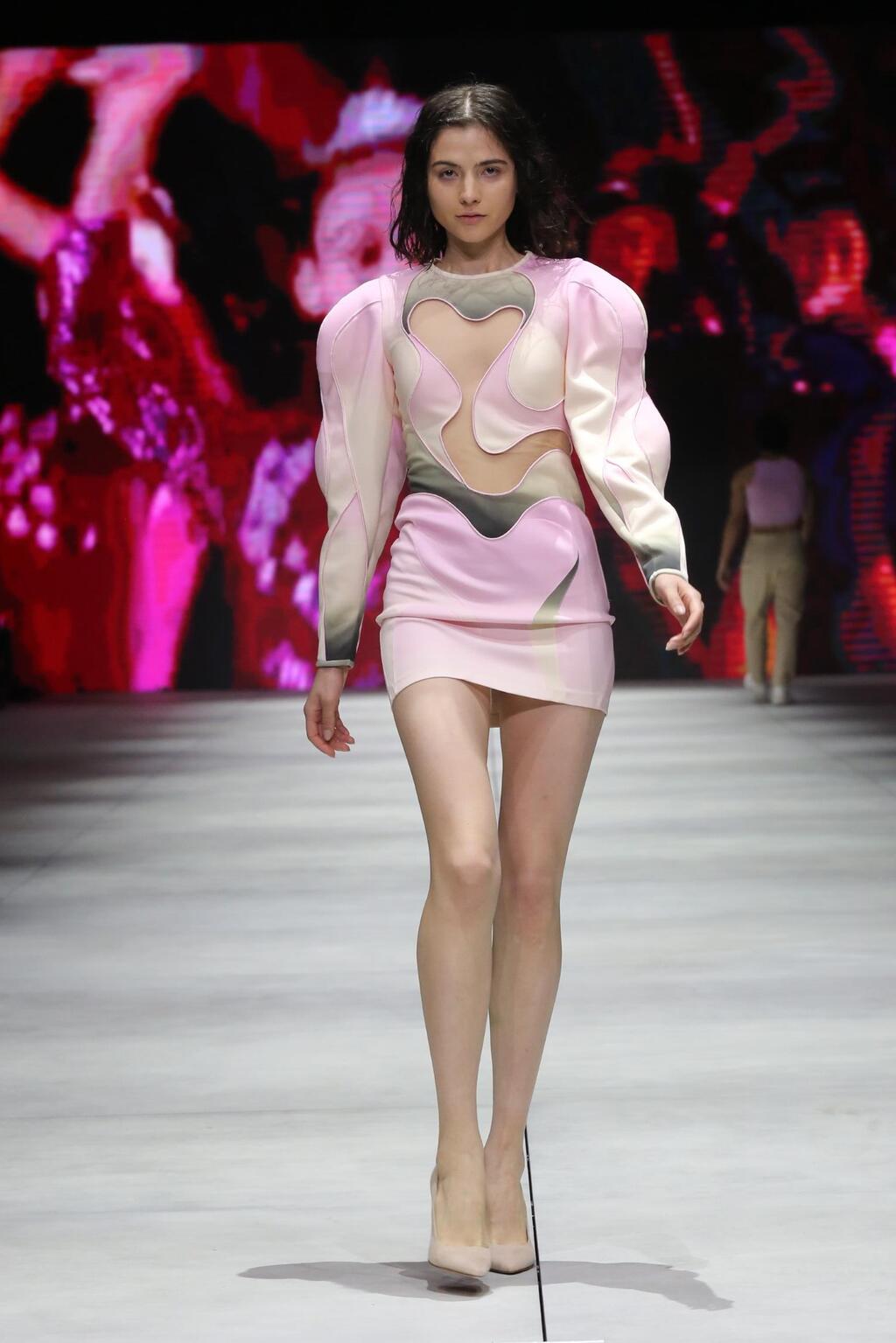 התצוגה של אלון ליבנה בשבוע האופנה קורנית תל אביב 2022