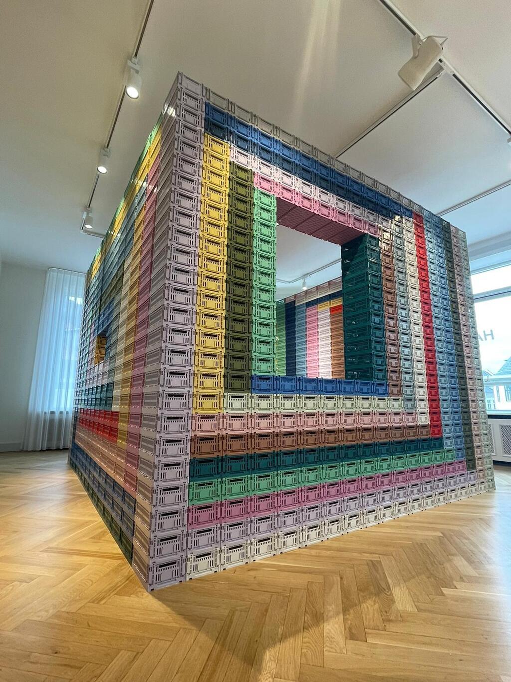 אחסון שעשויות 100% חומר ממוחזר