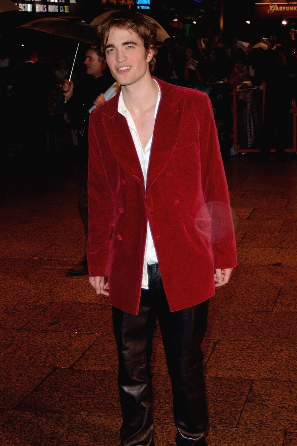 רוברט פטינסון על השטיח האדום, 2005