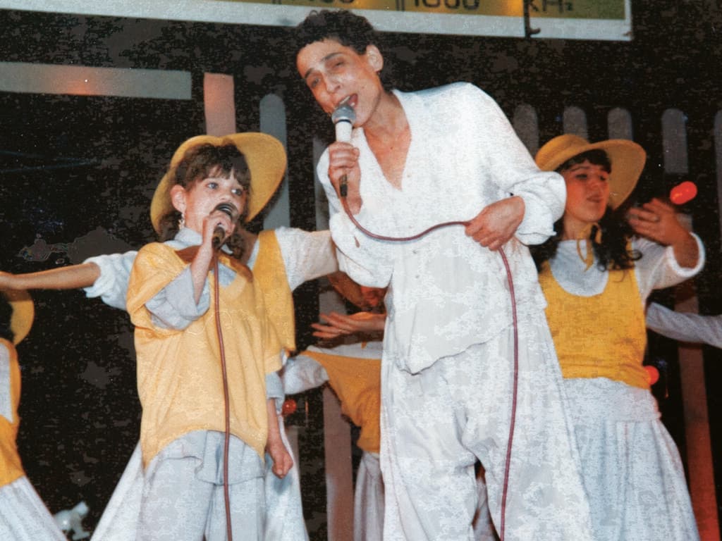  פסטיגל 1986, אלינור הרוש עם רבקה זוהר