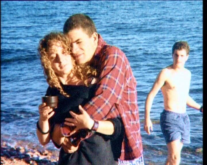 מה רומנטי בלרצוח? מתוך "עזה כמוות" על רצח עינב רוגל ז"ל.