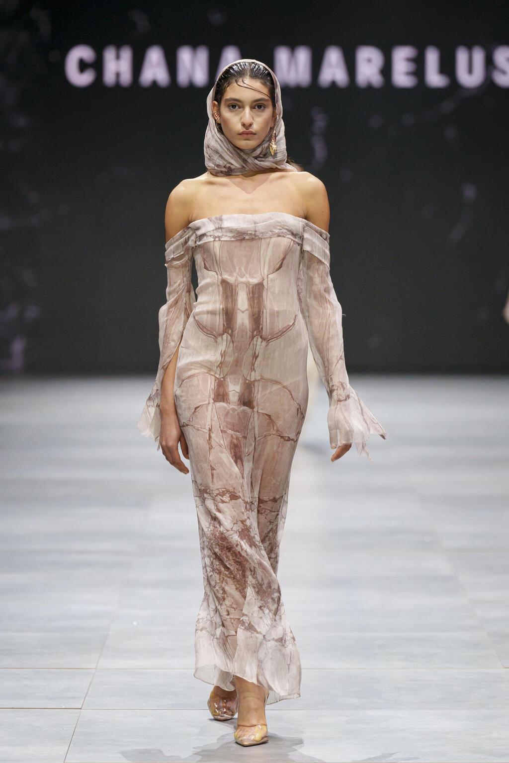 התצוגה של חנה מרילוס בשבוע האופנה קורנית תל אביב 2023