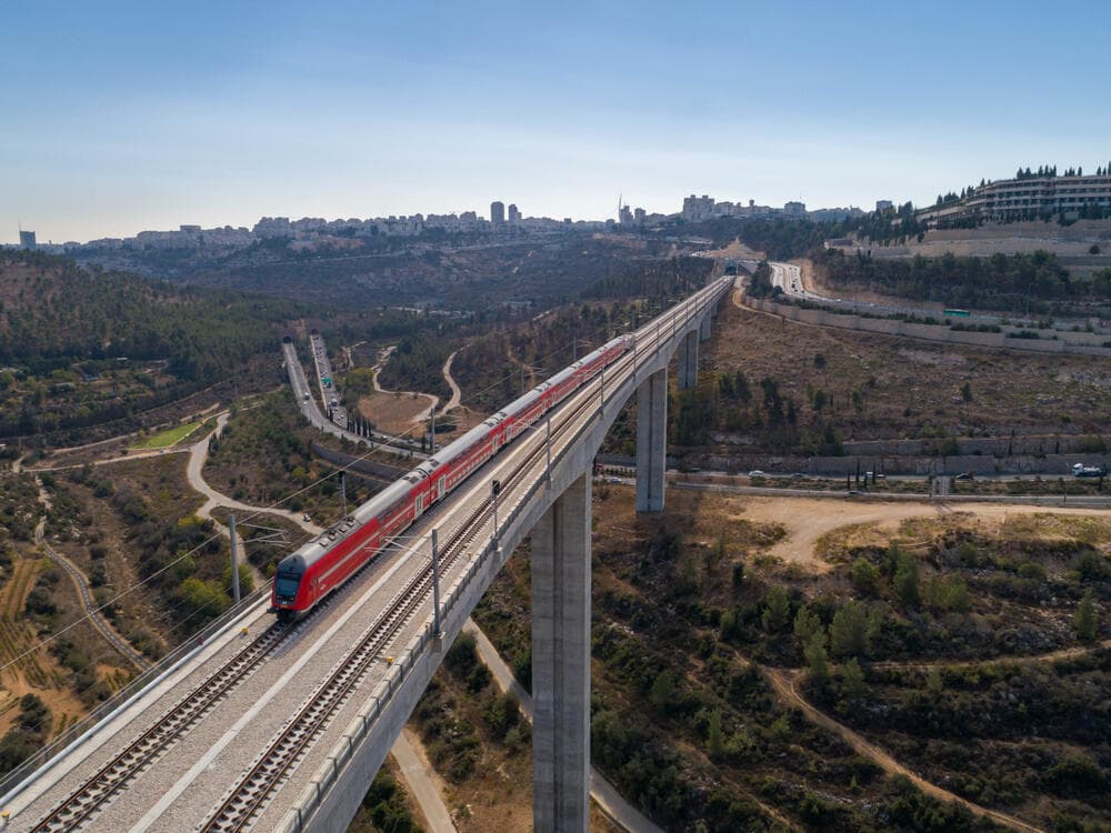 גשר 10 ליד ירושלים