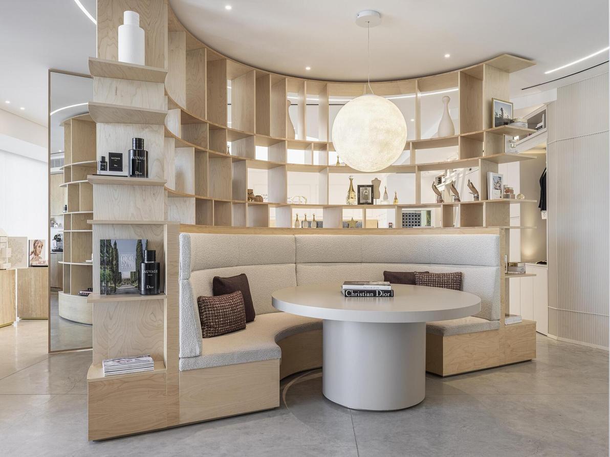 עיצוב חלל התצוגה של דיור בתל אביב, תכנון ועיצוב כפיר גלאטיה אזולאי