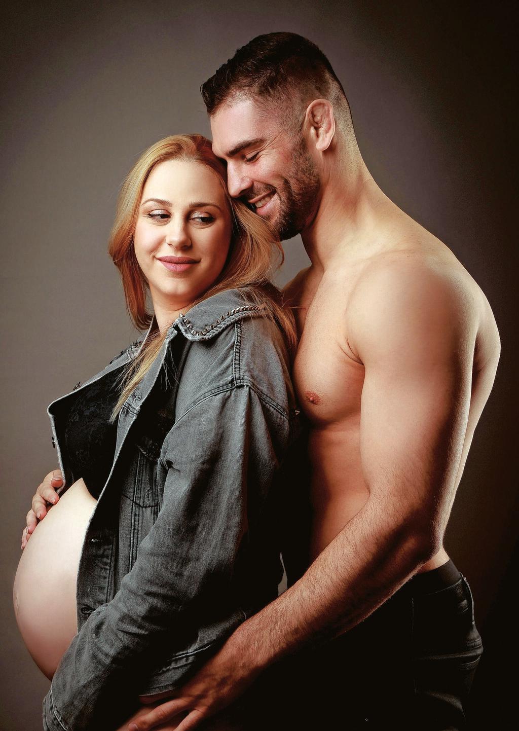 פיטר ודניאל בזמן ההיריון