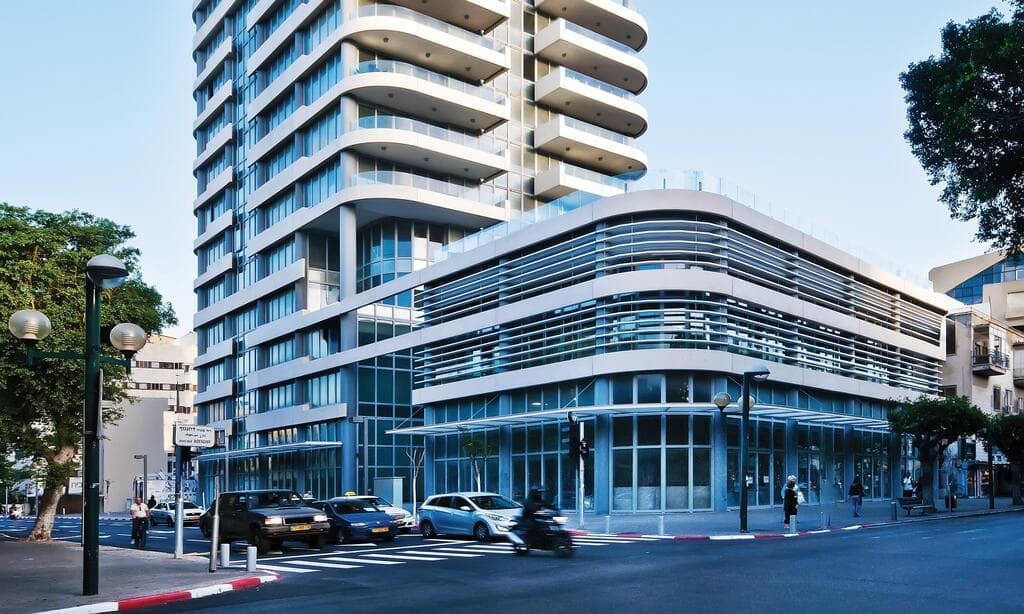מגדל פרישמן בתל אביב, בתכנון יסקי מור סיון אדריכלים