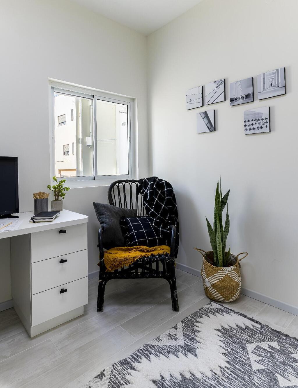 לפני ואחרי הוספת מיגון בדירה קיימת, ללא אישורים