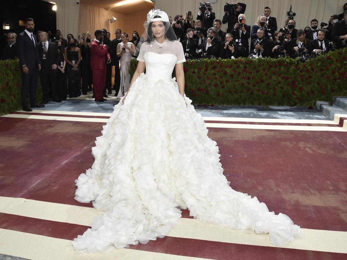 קיילי ג'נר בגאלה של המטרופוליטן, 2022