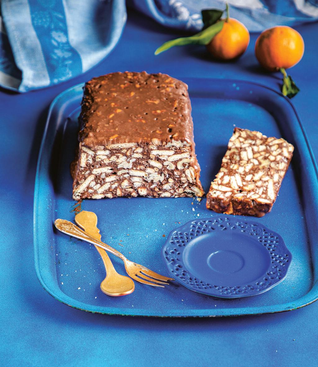 קרמוס: עוגת ביסקוויטים יוונית (צילום: שרית גופן, סגנון: עמית דונסקי) קרמוס: עוגת ביסקוויטים יוונית