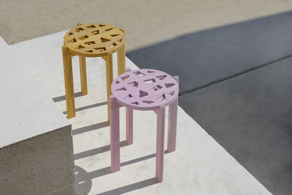 הרהיטים של גילה בביץ' הוצגו בניו יורק