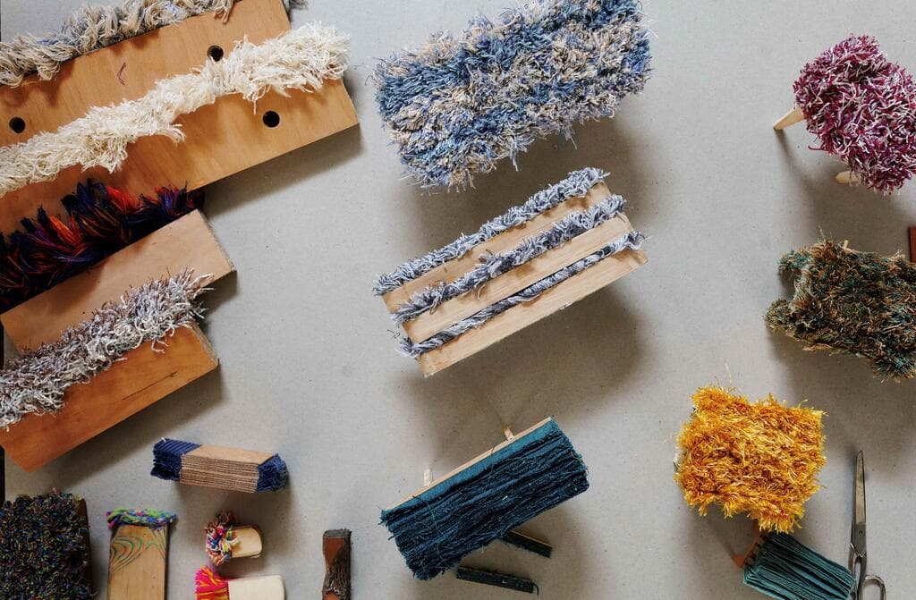 יעל רבוא + נגריית אשכנזי, התחייה 14