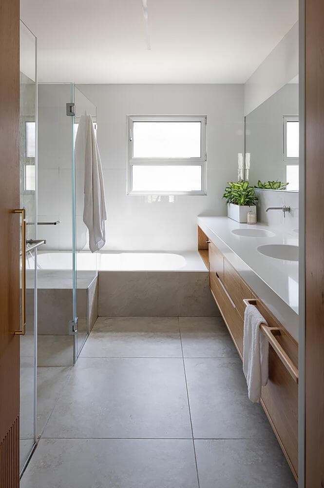 בית ברמת אביב הירוקה, האדריכלית צאלה סיון־קנטר והאדריכל עמית בארי, סטודיו מיא - מיכל יוקלה אדריכלים