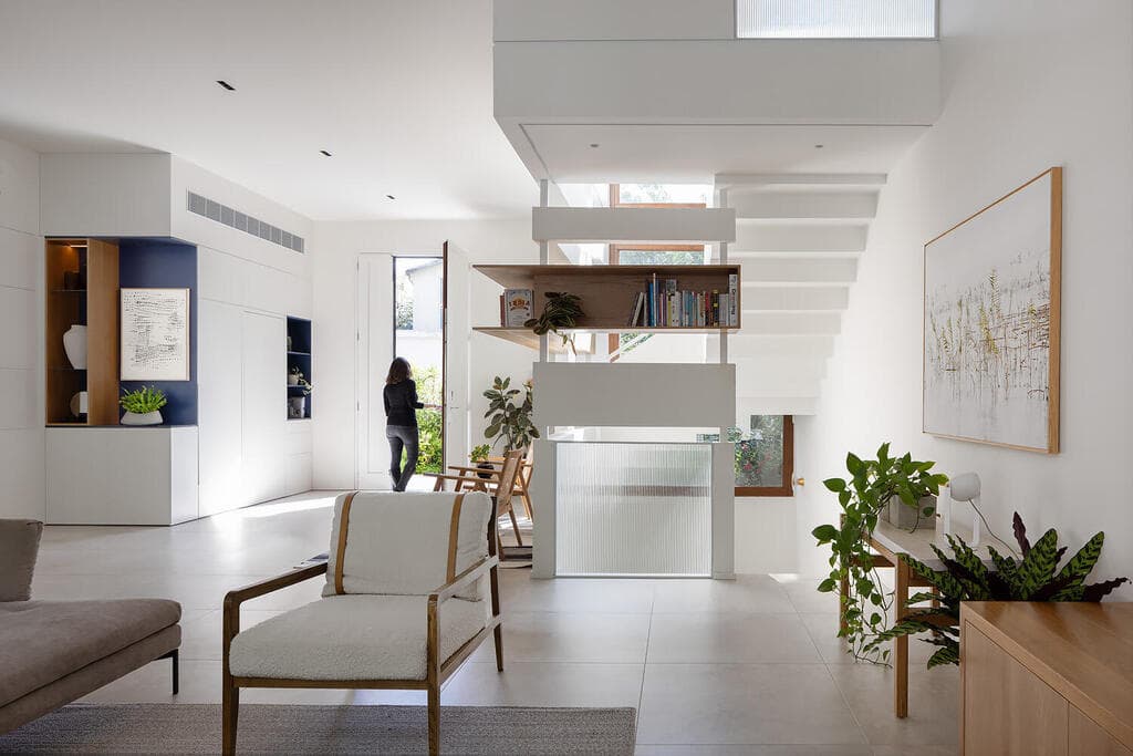 בית ברמת אביב הירוקה, האדריכלית צאלה סיון־קנטר והאדריכל עמית בארי, סטודיו מיא - מיכל יוקלה אדריכלים