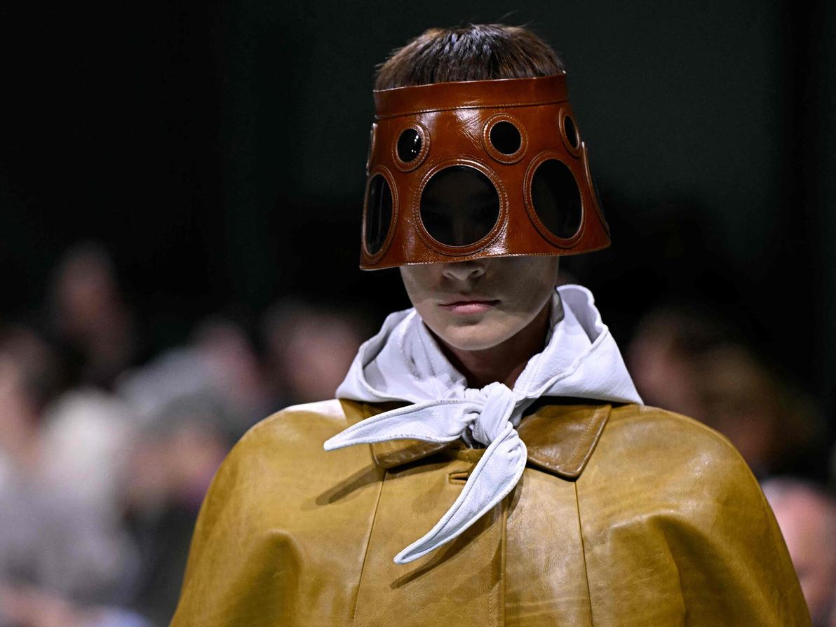 פראדה, תצוגת אביב-קיץ 2025 בשבוע האופנה במילאנו