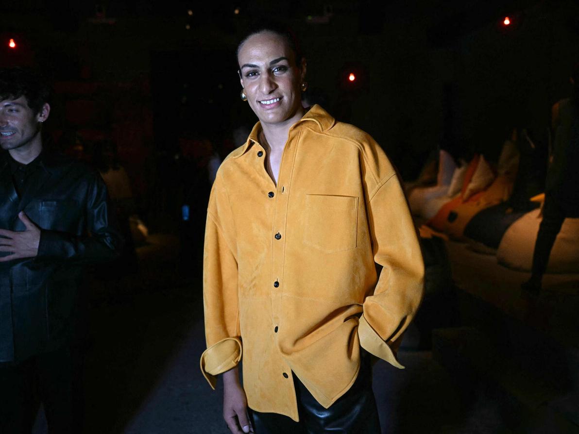 אימן חליף בתצוגת אביב-קיץ 2025 של בוטגה ונטה בשבוע האופנה במילאנו