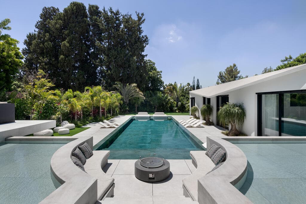 בית הכוכב בסביון, תכנון: דן והילה ישראלביץ