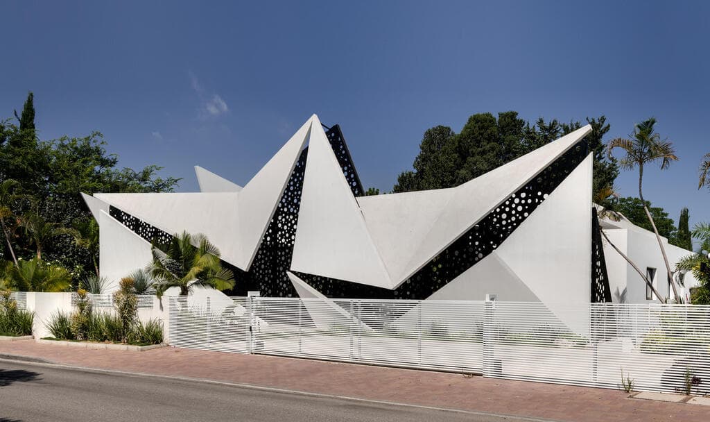 בית הכוכב בסביון, תכנון: דן והילה ישראלביץ