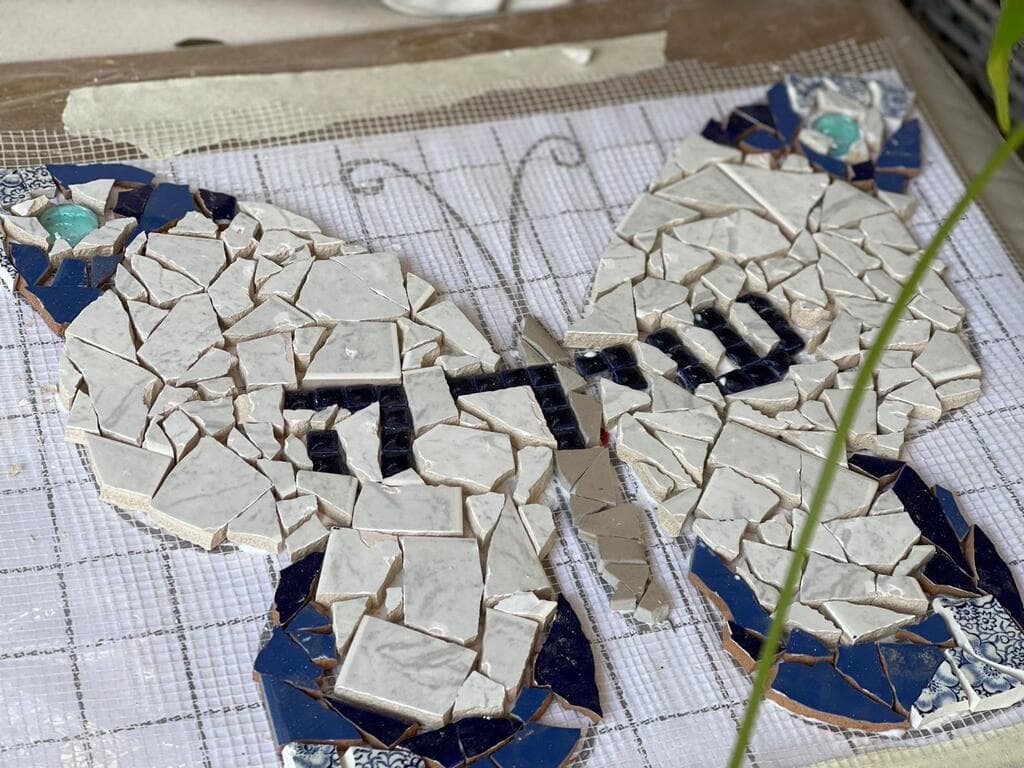 פרויקט הפרפרים "לאסוף את השברים"