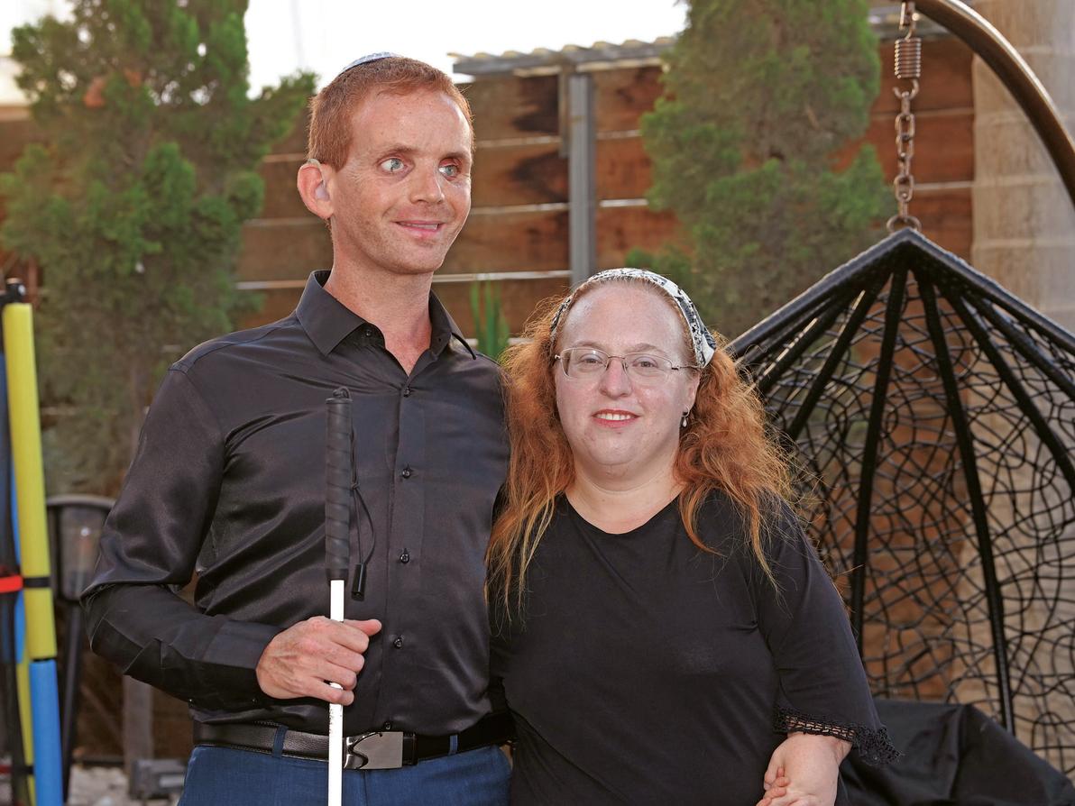 אביחי שלי וצילה ניהוז