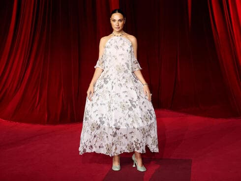 גל גדות לובשת לואווה בגאלה של מוזיאון האקדמיה לקולנוע