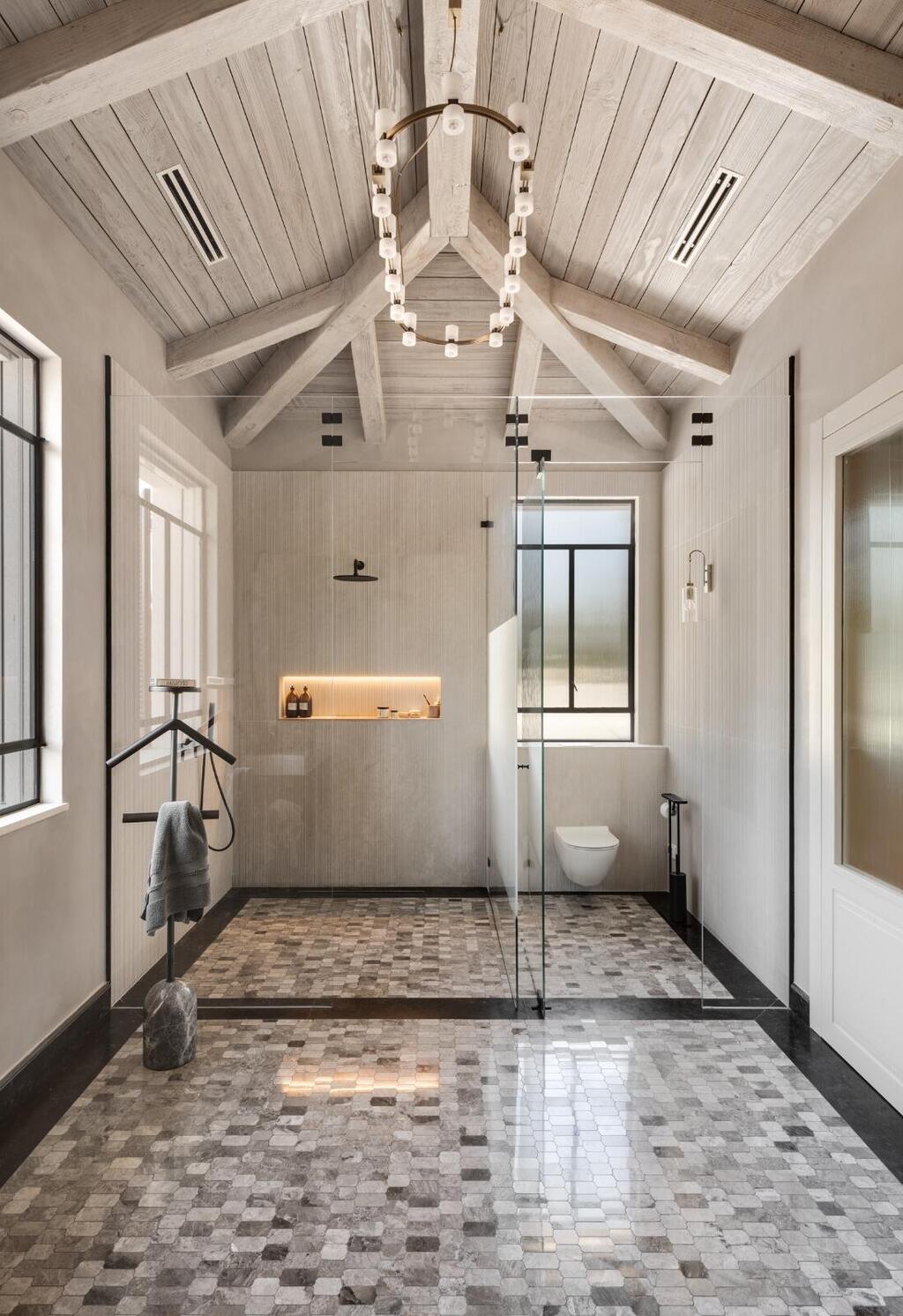 וילה בשרון, תכנון ועיצוב: מיכאל אזולאי