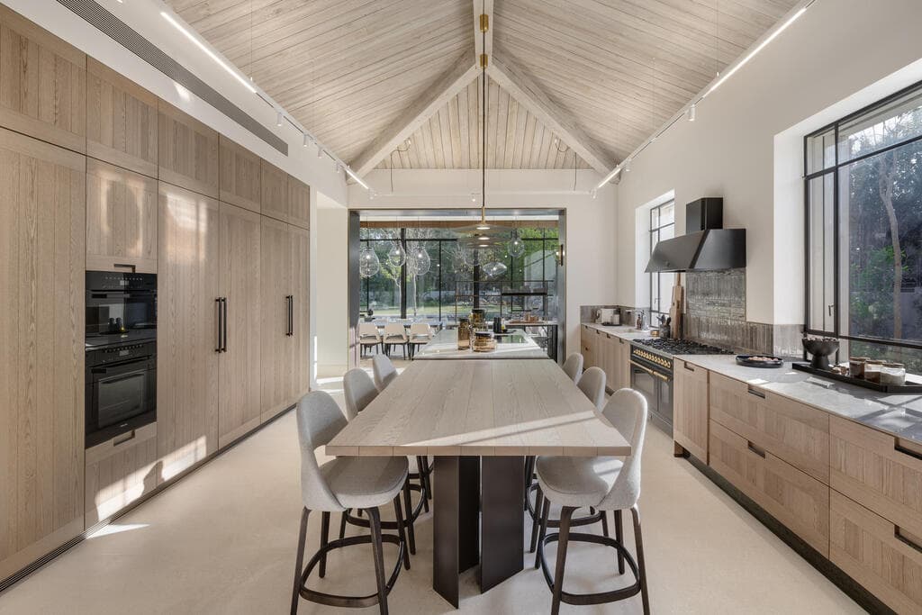 וילה בשרון, תכנון ועיצוב: מיכאל אזולאי