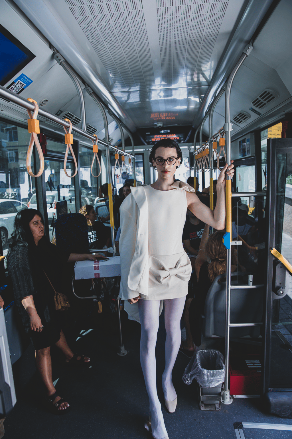 "היום לצאת לרחוב כפי שאני נראה זאת הצהרה פוליטית לכל דבר" (צילום: עמית סליקטר) אורי חשין