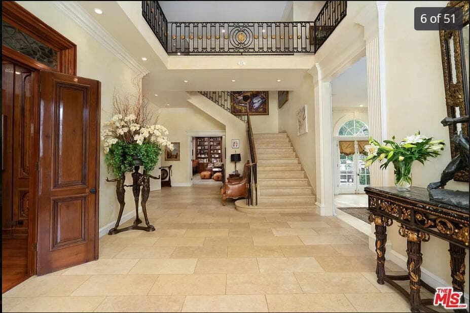 הבית של סם דלוג, בעבר גרה בו משפחת מננדז