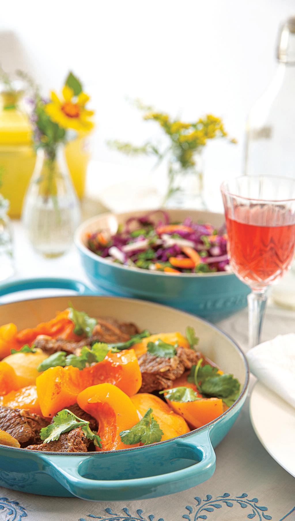 צלי בקר עם דלורית  ותפוחי אדמה