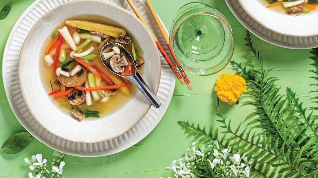 מרק עוף וירקות, הגרסה האסייתית 