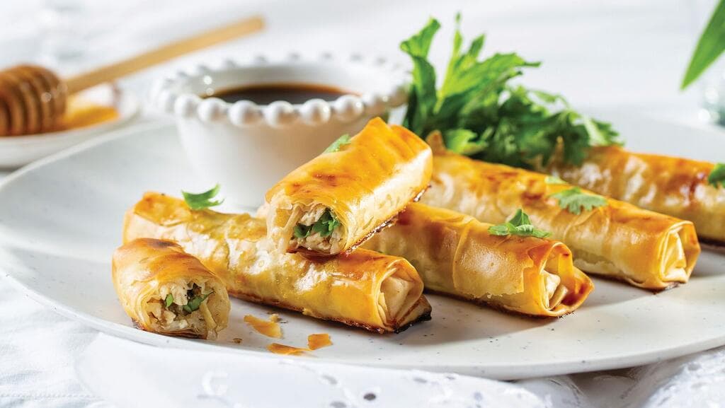 סיגרים אפויים עם עוף ותפוח בדבש