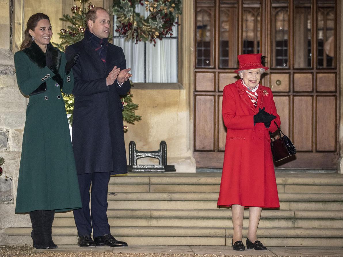 המלכה אליזבת עם הנסיך וויליאם וקייט מידלטון, 2020